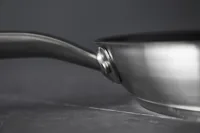 Tefal Bratpfanne Virtuoso 24 cm - Material: Aluminium - Keramik - Pfannentyp: Bratpfanne - Kompatible Kochfelder: Backofen - Glaskeramik - Feuer - Gas - Grillrost - Halogen - Induktion - Eisenplatten - Elektro - Antihaftbeschichtung: Nein - Detailfarbe: S