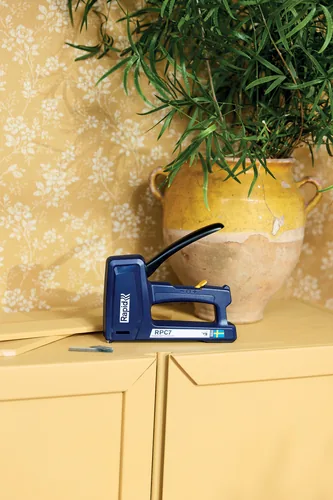 Rapid Handtacker  RPC7 Starter-Kit inkl. Klammern - Befestiger Typ: Klammern & Nägel - Für Material: Holz - Produktkategorie: Hand-Tacker - Heftklammertyp: Heftklammer - Heftklammerlänge min.: 6 mm - Heftklammerlänge max.: 14 mm