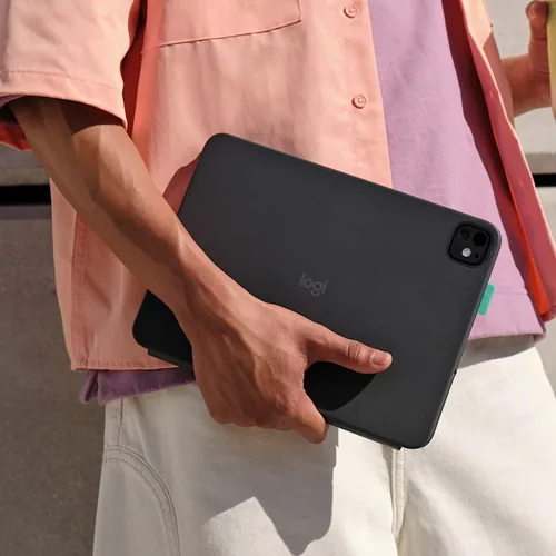 Logitech Tablet Tastatur Cover Flip Folio iPad Pro & Air11 - Verbindungsmöglichkeiten: Bluetooth - Tastaturlayout: QWERTZ (CH) - Kompatible Hersteller: Apple - Bildschirmdiagonale: 11  - Detailfarbe: Grau - Tablet Kompatibilität: iPad Pro 11 (M4/2024) - i