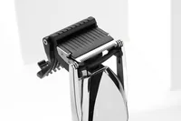 Babyliss Bartschneider Super-X Chrome - Rasierart: Nass und Trocken - Körperbereich: Gesicht - Detailfarbe: Chrom - Minimale Schnittlänge: 0.4 mm - Maximale Schnittlänge: 5 mm - Trimmer Funktionen: Bartschneider
