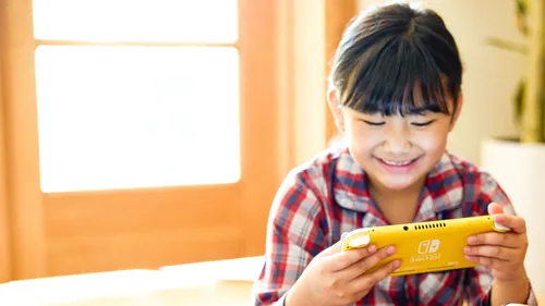 Switch Lite, Spielkonsole