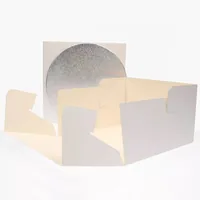 Funcakes Tortenbox mit Tortenplatte 30.2 x 30.2 x 15 cm, 1 Stück - Detailfarbe: Weiss - Materialtyp: Papier - Material: Karton - Verpackungseinheit: 1 Stück