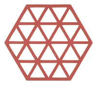Zone Denmark Topfuntersetzer Triangle Untersetzer Rot - Anwendungsbereich: Topf  - Material: Silikon - Detailfarbe: Rot - Set: Nein - Zusammenklappbar: Nein