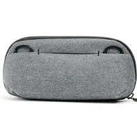 Peak Design Kleine Tech-Tasche Holzkohle - Tragemöglichkeit: Gurtschlaufe - Detailfarbe: Grau - Zusatzfächer: Ja - Ausstattung: Reissverschluss - Zubehörfach - Anzahl Objektive: 0 - Bauform Kamera: Zubehör