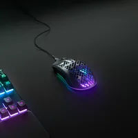 Steel Series Gaming-Maus Aerox 3 Schwarz - Maus Features: Spritzwassergeschützt - Programmierbare DPI-Einstellung - Staubgeschützt - RGB-Beleuchtung - Daumentaste - Beleuchtung - Bedienungsseite: Rechtshänder - Detailfarbe: Schwarz matt - Schwarz - Gewich