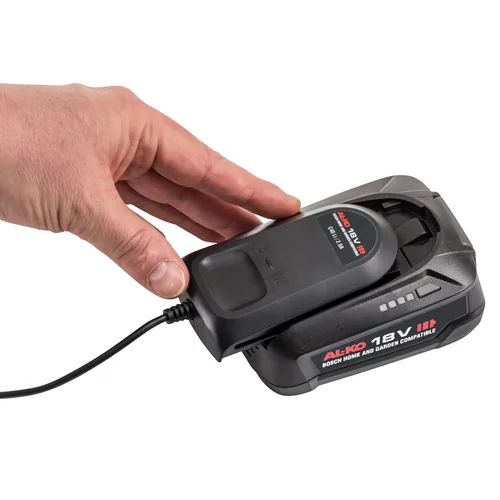 AL-KO Ladegerät C40 LI 18 V 2.0 A - Akkusystem: Bosch 18 V POWER FOR ALL - Zubehörtyp: Ladegerät - Akkukapazität: 2 Ah - Spannung: 18 V - Kapazität Wattstunden: 0 Wh - Akkutyp: Lithium-Ion (Li-Ion)