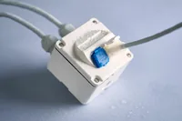 R&M AP DA-Anschlussdose Splash Line weiss - Detailfarbe: Weiss - Montage: Aufputz - Serie: NAP - E-Nr.: 977871005 - Schirmung: Nein - Schnittstellen: R&M freenet - 2x RJ-45