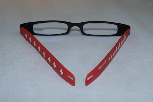 Figoline Lesebrille Swiss Edition +2,5 - Grössensystem: EU - Brillenglasfarbe: Klar - Zielgruppe: Unisex - Sehstärke: +2 -5 - Brillenform: Rechteckig - Kopfbreite: Normal