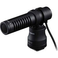Canon Mikrofon DM-E100 - Bauweise: Blitzschuhmontage - Anwendungsbereich: Video - Stereoaufnahme - Wandlerprinzip: Kondensator - Richtcharakteristik: Keule / Richtrohr - Schnittstellen: 3.5 mm Klinke - Set: Nein