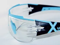 uvex Schutzbrille Pheos cx2, Grau - Grössentyp: Normalgrösse - Brillenglasfarbe: Grau - Detailfarbe: Schwarz - Grössensystem: EU - Grösse: Standard - Zielgruppe: Unisex