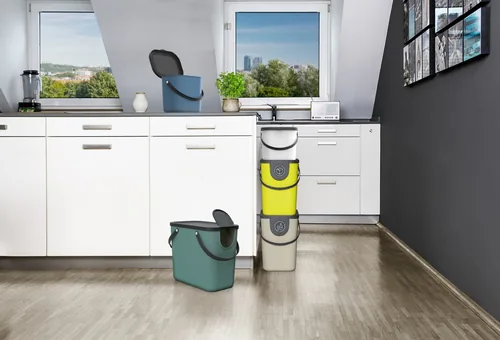 Rotho Recyclingbehälter Albula 6 l, Lime Grün - Material: Recycling Kunststoff - Fassungsvermögen: 6 l - Anzahl Behälter: 1 - Detailfarbe: Hellgrün - Form: Rund