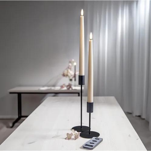 Star Trading LED-Stabkerzen Set Flamme Slim, 2 Stück, Beige - Betriebsart: Batteriebetrieb - Fernbedienung: Ja - Aussenanwendung: Nein - Höhe: 28.5 cm - Timerfunktion: Ja - Set: Ja