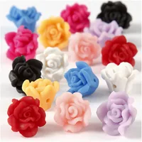 Creativ Company Perlen Rosen aus Ton, 16 x 10 mm, 16 sort. - Packungsgrösse: 16 Stück - Durchmesser: 10 mm - 16 mm - Detailfarbe: Mehrfarbig - Perlenart: Acrylperlen