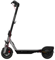 Segway-Ninebot E-Scooter Ninebot F3 D , Schwarz / Grau - Motorleistung: 450 W - Spannung: 36 V - Altersempfehlung ab: 14 Jahren - Akkukapazität: 10.19 Ah - Zulassung für öffentliche Strassen: Zugelassen in der Schweiz - Spritzwassergeschützt: Keine Angabe