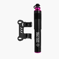 Muc-Off AirMach Mini-Pumpe - Ventiltyp: Schrader - Sclaverand/Presta - Pumpentyp: Handpumpe - Pumpe Eigenschaften: Aufpumpen - Sportart: Velo