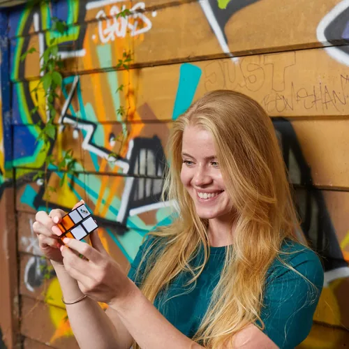 Rubik’s Cube, The Official 2x2 Cube, Mini Problem-Solving Brain Teaser, Classic Color-Matching Puzzle, Fidget Toy, Sensory Puzzle for Adults, Teens, Kids, for Ages 8 & Up