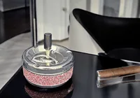Dameco Aschenbecher mit Schleuderdeckel Rosa - Materialtyp: Metall - Material: Metall - Anzahl Behälter: 1 - Detailfarbe: Rosa