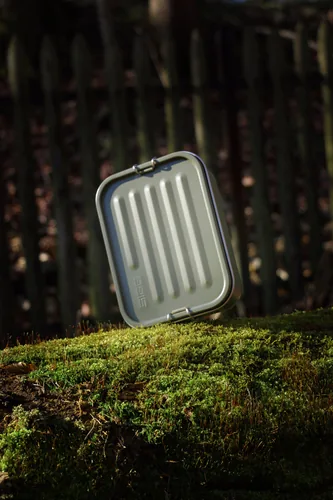 Sigg Lunchbox Gemstone 1.1 l Edelstahl, Roasted Grenn - Materialtyp: Metall - Unterteilungsmöglichkeit: Ja - Material: Edelstahl - Set: Nein - Motiv: Kein - Anwender: Erwachsene - Kinder