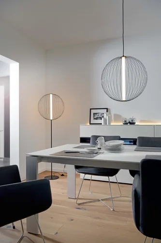 SOMPEX Pendelleuchte Atomic 27000 K, Schwarz - Betriebsart: Netzbetrieb - Lampensockel: LED fest verbaut - Farbtemperatur Kelvin: 2700 K - Gesamtleistung: 10 W - Farbwiedergabeindex CRI: 80 - Dimmbar: nicht dimmbar