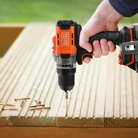 Black & Decker BCD382D1XK-QW drill Orange