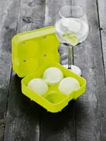 point virgule Eiswürfelform Cocktail klein - Produkttyp: Eiswürfelform - Eiswürfelform: Rund - Materialtyp: Kunststoff - Material: Silikon - Detailfarbe: Grün - Anzahl Eiswürfel: 4
