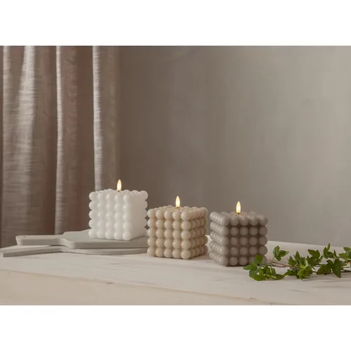Star Trading LED-Kerze Pillar Flamme Dot, 10 x 12.5 cm, Weiss - Betriebsart: Batteriebetrieb - Fernbedienung: Nein - Aussenanwendung: Nein - Höhe: 12.5 cm - Timerfunktion: Ja - Set: Nein