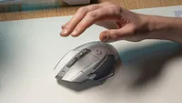 Logitech Gaming-Maus G502 X Lightspeed Weiss - Maus Features: Programmierbare DPI-Einstellung - Daumentaste - Programmierbare Tasten - Scrollrad - Integrierter Speicher - Bedienungsseite: Rechtshänder - Detailfarbe: Weiss - Gewicht: 102 g - Verbindungsart
