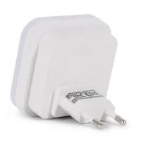 Entac Nachtlicht 0.5W quadrat. CW White Dämmerungssensor