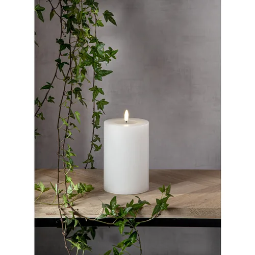 Star Trading LED-Kerze Pillar Flow Big, 17.5 cm, Weiss - Betriebsart: Batteriebetrieb - Fernbedienung: Nein - Aussenanwendung: Nein - Höhe: 17.5 cm - Timerfunktion: Ja - Set: Nein