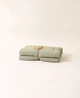 Esmée Tagesdecke Musselin 220 x 240 cm, Olivgrün - Eigenschaften: Zertifikat - 100% Bio-Baumwolle - Zertifikate: Global organic textile standard (GOTS) - Öko-Tex Standard 100 - Breite: 220 cm - Höhe: 240 cm - Detailfarbe: Olivgrün - Produkttyp: Decken