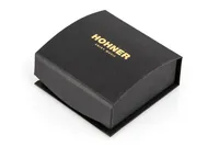 Hohner Mundharmonika Miniature Little Gold Halskette – C-Dur - Kanzellenkörper: Holz - Stimmung: C-Dur - Stimmungstyp: Diatonisch - Anzahl Löcher: 4
