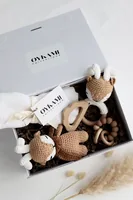 Oykami Geschenkset Chile mit Elch - Material: Holz - Baumwolle - Detailfarbe: Weiss - Braun