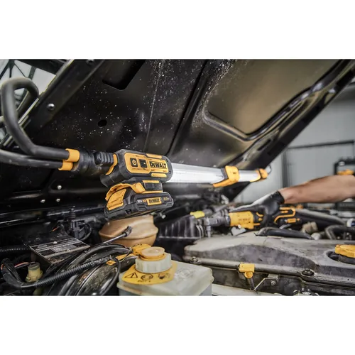 DEWALT Akku-Automotive-Lampe DCL045 12/18 V, Solo - Anwendungsbereich: Werkstatt - Produkttyp: Handleuchte - Betriebsart: Akkubetrieb - Akkusystem: DeWalt XR 18 V - Zusätzliche Ausstattung: Keine - Detailfarbe: Gelb - Schwarz