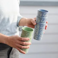 Koziol Wasserbecher Blomster Dot 350 ml, Blau - Detailfarbe: Blau