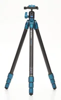 Benro SuperSlim Aluminium Stativ Kit - Höhenverstellbar: Ja - Detailfarbe: Blau - Cyan - Schwarz - Material: Aluminium - Stativ-Bauart: Dreibeinstativ - Stativgewinde: 1/4'' - Stativ-Ausstattung: Kugelkopf - Tasche