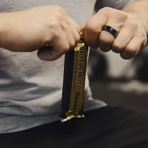 Barebells Riegel Protein Bar Salty Peanut - Produktionsland: Kroatien - Anwendungszweck: Muskelaufbau - Einnahme: Nach Aktivität - Nachhaltigkeit: Nicht angegeben - Gewicht pro Einheit: 55 g - Sportart: Fitness - Lifestyle