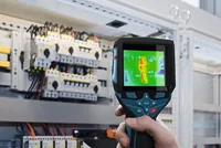 Bosch Professional Wärmebildkamera GTC 400 C, Kit - Detailfarbe: Blau - Typ: Wärmebildkamera - Anwendungsbereich: Temperaturmessung