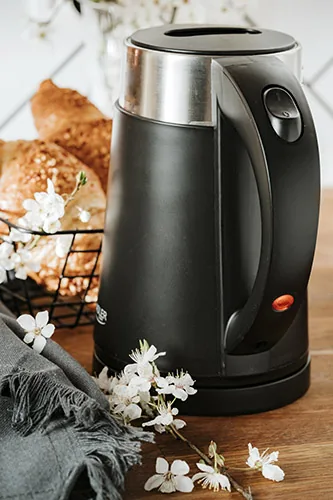 Adler AD 1372B electric kettle 0.6 L 800 W Black, Metallic