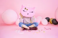 Partydeco Pinata Katze, 35 x 27 x 9 cm, Rosa, 1 Stück - Motiv: Katze - Detailfarbe: Rosa