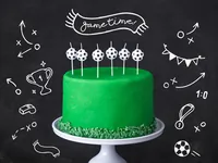 Partydeco Kerze Fussball 6 Stück - Detailfarbe: Weiss - Packungsgrösse: 6 Stück - Motiv: Fussball - Anlass: Geburtstag