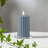 Star Trading LED-Kerze Pillar Flamme Stripe, Ø 7.5 x 15 cm, Blau - Betriebsart: Batteriebetrieb - Fernbedienung: Nein - Aussenanwendung: Nein - Höhe: 15 cm - Timerfunktion: Ja - Set: Nein