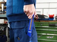 Nordride Handleuchte Slim Light 400 Lumen, IP42, mit Magnet - Anwendungsbereich: Werkstatt - Bau - Leuchten Kategorie: Handleuchte - Leuchtmittel mitgeliefert: Ja - Zusätzliche Ausstattung: Magnet - Ladeanzeige - Leuchtmittel: LED - Schutzklasse: IP42