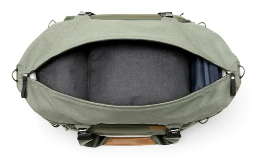Peak Design Reise-Seesack 80 L Schwarz - Tragemöglichkeit: Handgriff - Schulterriemen - Detailfarbe: Schwarz - Zusatzfächer: Ja - Ausstattung: Handgriff - Reissverschluss - Zubehörfach - Anzahl Objektive: 0 - Bauform Kamera: Zubehör