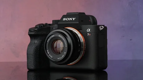 TTArtisan Festbrennweite 50mm F/2 – Sony E-Mount - Objektivtyp: Standard - Widerstandsfähigkeit: Keine Angabe - Filterdurchmesser: 43 mm - Brennweite Max.: 50 mm - Anzahl Gruppen: 5 - Anzahl Linsen: 6