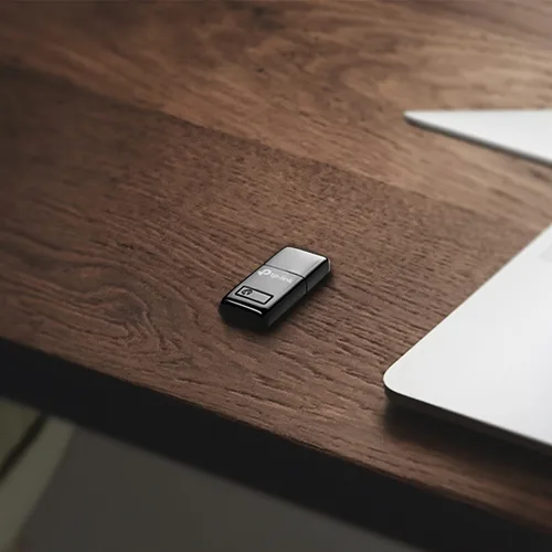 TP-Link WLAN-N USB-Stick TL-WN823N - Schnittstelle Hardware: USB 2.0 - WLAN Standard: IEEE 802.11n (Wi-Fi 4) - IEEE 802.11b (Wi-Fi 2) - IEEE 802.11g (Wi-Fi 3) - Frequenzband: 2.4 GHz - Formfaktor: Extern - Höhe Slot-Blech: Extern