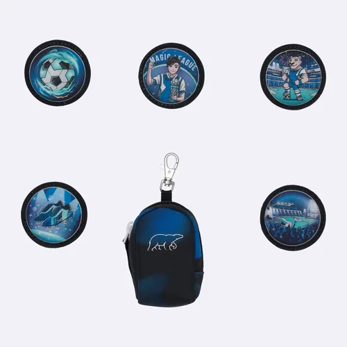 Beckmann Schulthek-Set Classic Magic League 6-teilig - Altersempfehlung ab: 6 Jahren - Wasserabweisend: Ja - Detailfarbe: Dunkelblau - Schwarz - Gewicht: 940 g - Volumen: 22 l - Motiv: Fussball