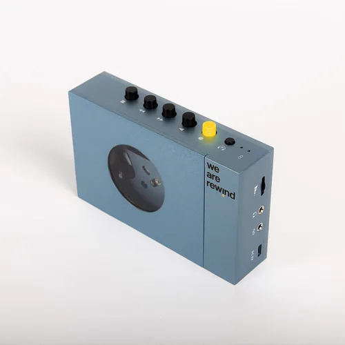 CE Portabler Kassettenspieler we are rewind Blau - Speicherkapazität: 0 GB - Verbindungsmöglichkeiten: Bluetooth - Player Typ: Portabler Kassettenspieler - Detailfarbe: Blau - Radio Tuner: Kein Tuner - Tiefe: 88.8 mm