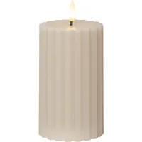 Star Trading LED-Kerze Pillar Flamme Stripe, Ø 7.5 x 15 cm, Beige - Betriebsart: Batteriebetrieb - Fernbedienung: Nein - Aussenanwendung: Nein - Höhe: 15 cm - Timerfunktion: Ja - Set: Nein