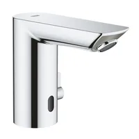 GROHE Bau Cosmopolitan E, 230 V Infrarot,1/2 mit Mischer - Produktfamilie: Bau Cosmopolitan - Ausführung: Infrarot-Elektronik - Anschlussmass: 1/2 - Farbe: Chrom - Material: Messing