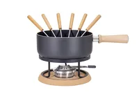 Kadastar Käsefondue-Set Bernina 9 Teile, Schwarz - Anzahl Personen: 6 - Materialtyp: Metall - Material: Aluminiumguss - Betriebsart: Pastenbrenner - Kompatible Kochfelder: Glaskeramik - Gas - Detailfarbe: Schwarz